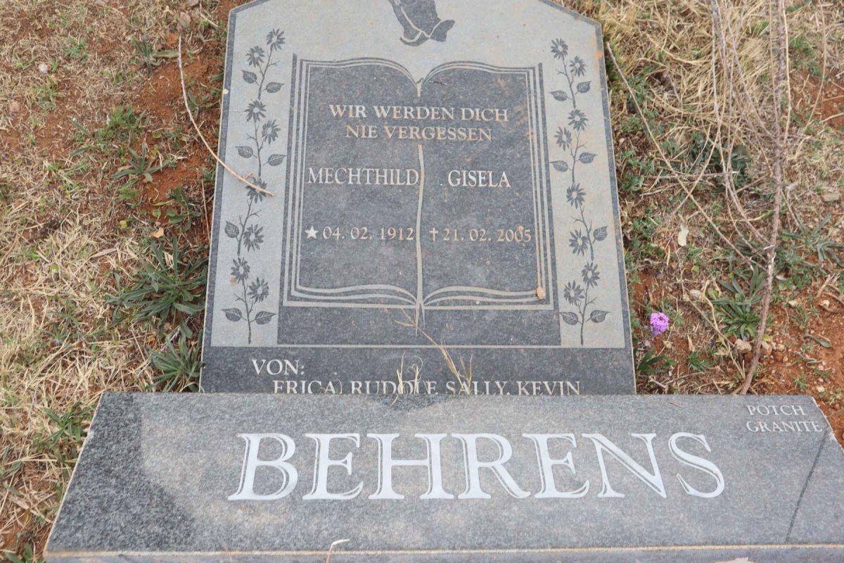 BEHRENS Mechthild Gisela 1912-2005