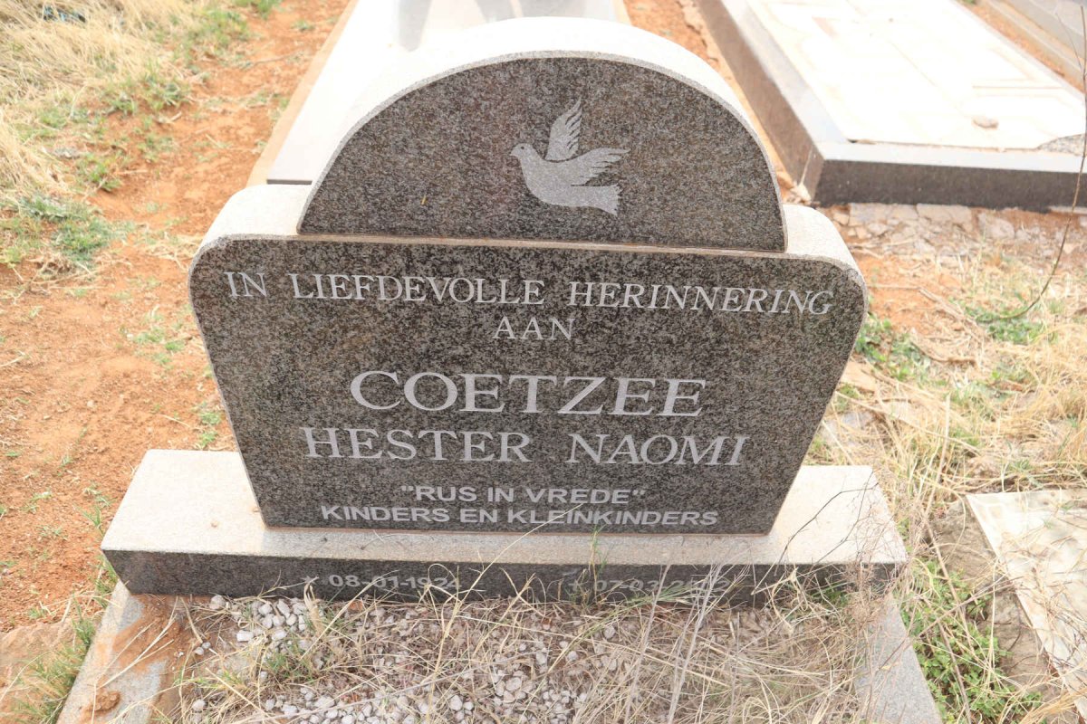 COETZEE Hester Naomi 1924-20?2
