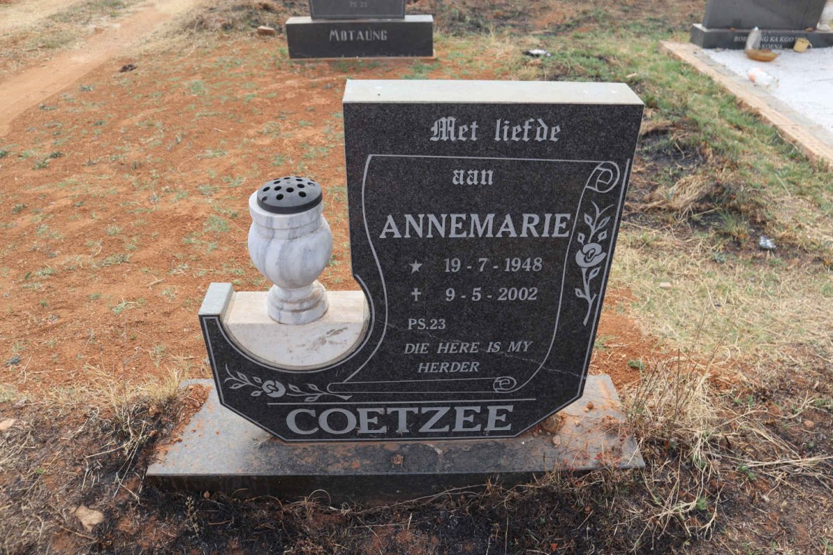 COETZEE Annemarie 1948-2002