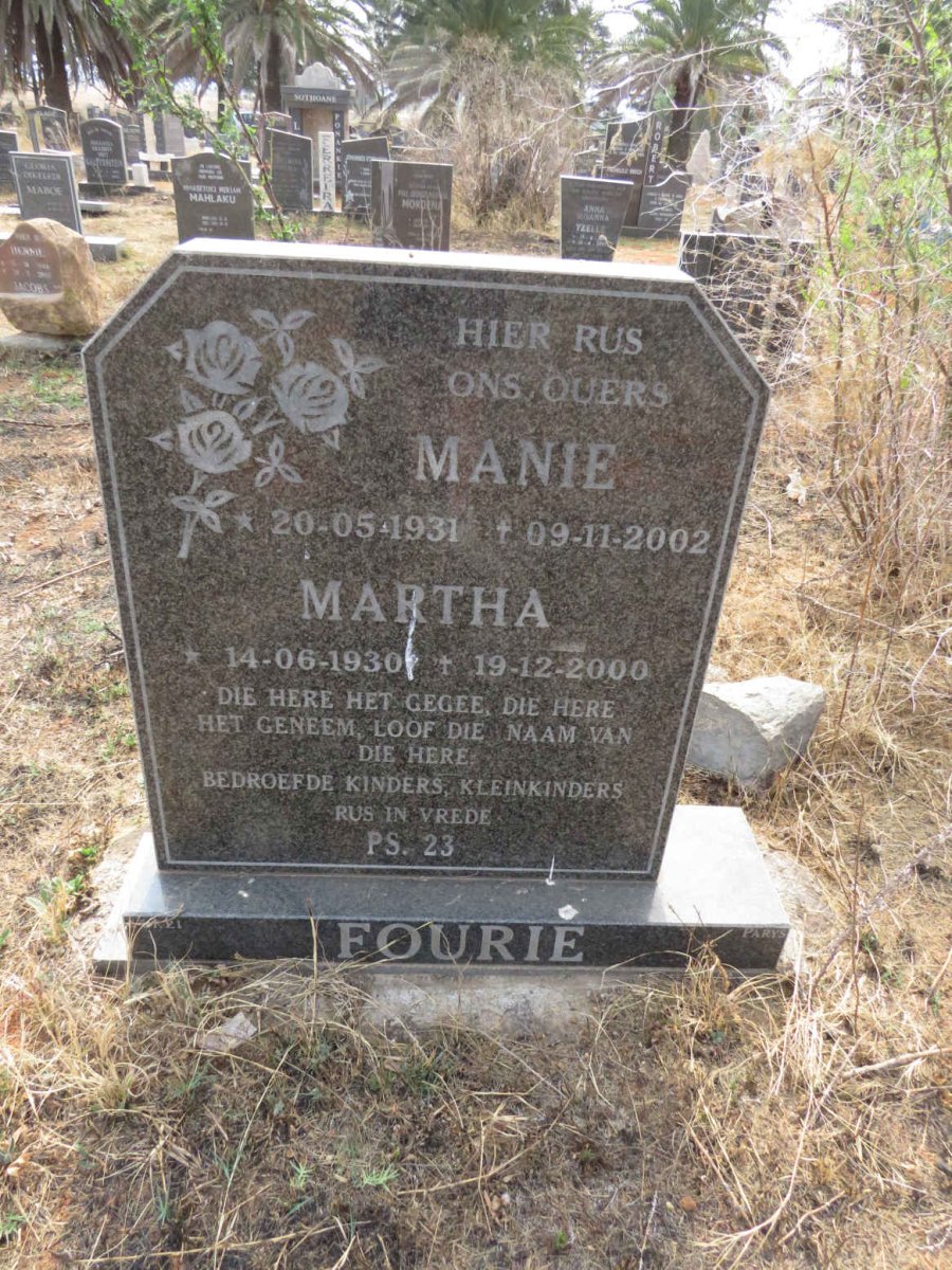 FOURIE Manie 1931-2002 & Martha 1930-2000