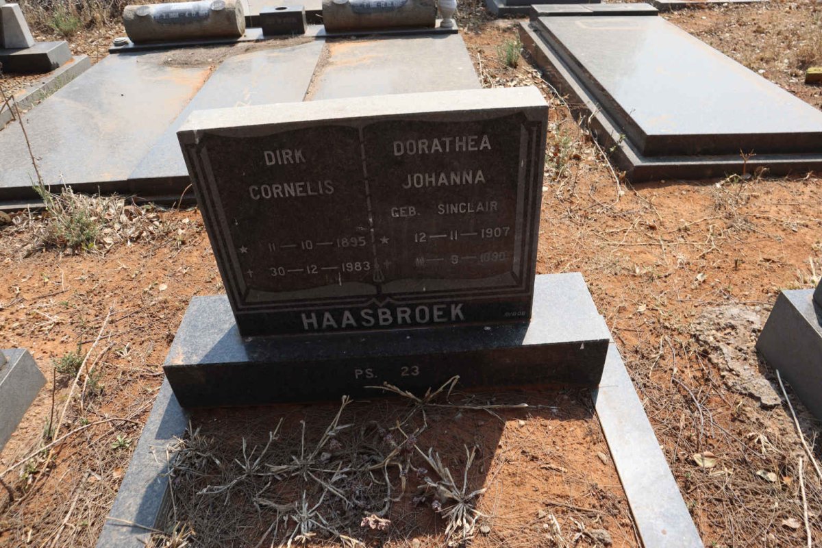 HAASBROEK Dirk Cornelis 1895-1983 & Dorathea Johanna SINCLAIR 1907-1990