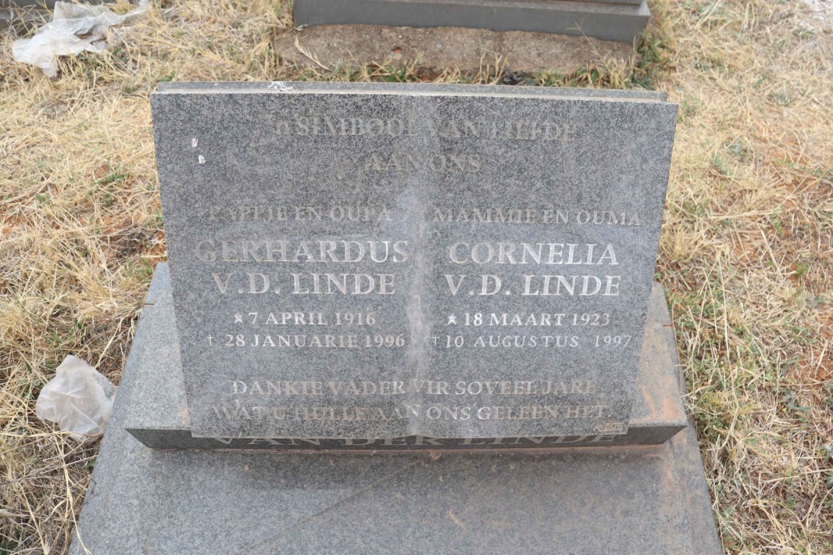 LINDE Gerhardus, van der 1916-1996 & Cornelia 1923-1997