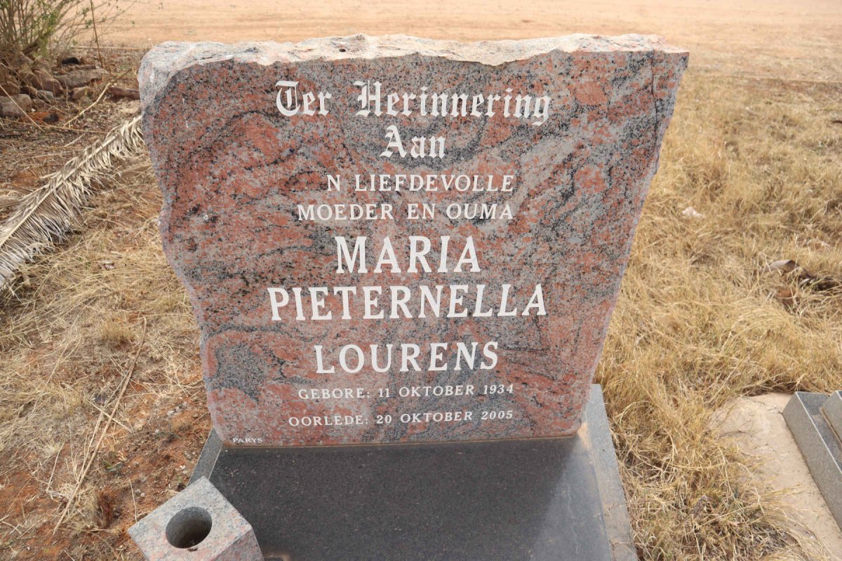LOURENS Maria Pieternella 1934-2005