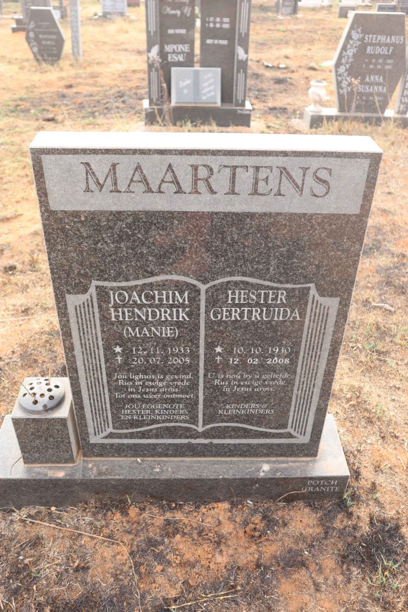MAARTENS Joachim Hendrik 1933-2005 & Hester Gertruida 1930-2008