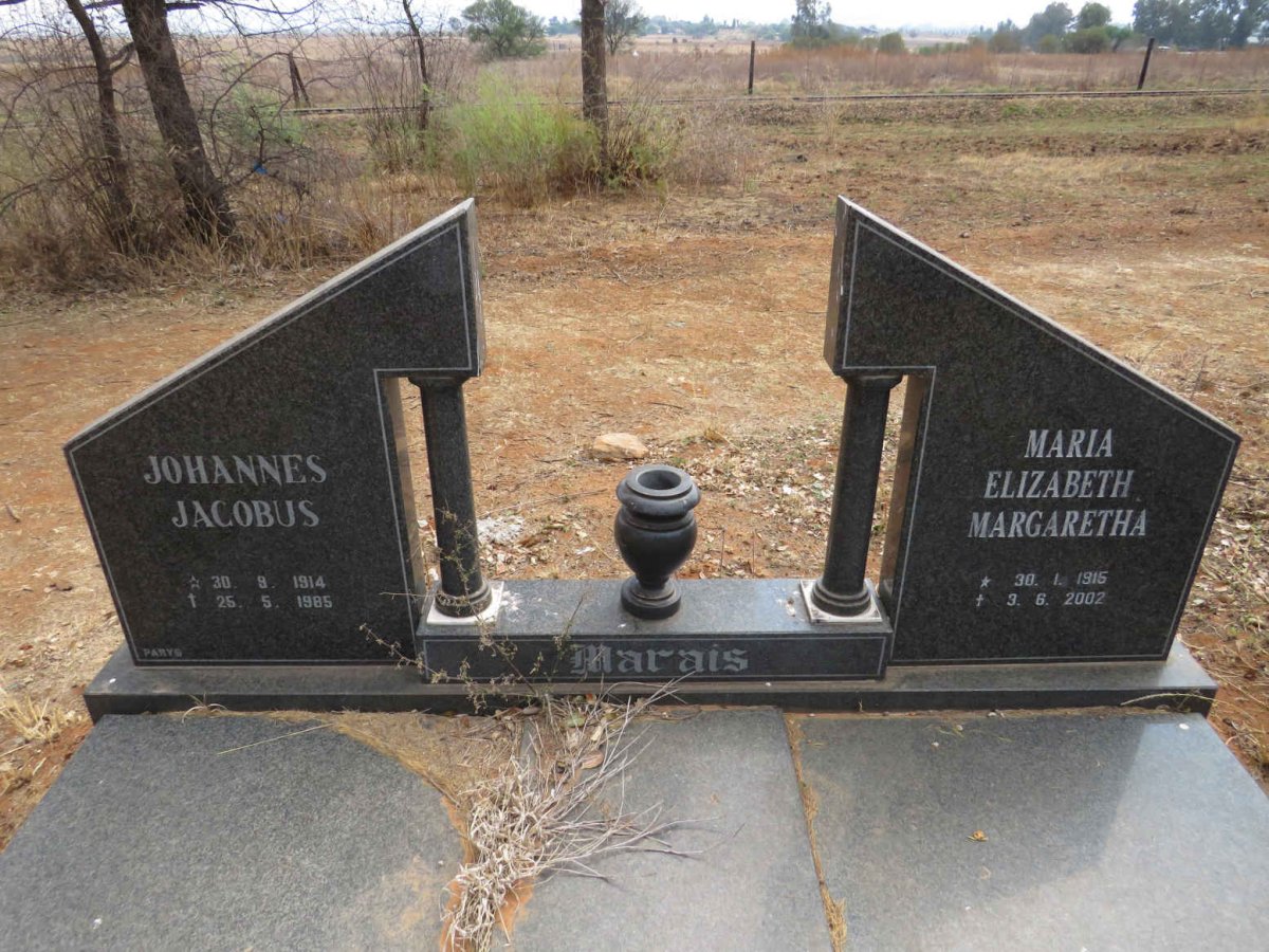 MARAIS Johannes Jacobus 1914-1985 & Maria Elizabeth Margaretha 1915-2012