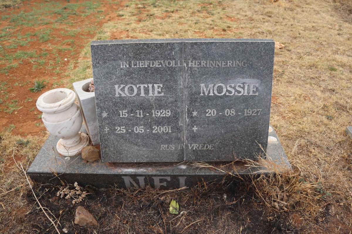 NEL Kotie 1929-2001 & Mossie 1927-