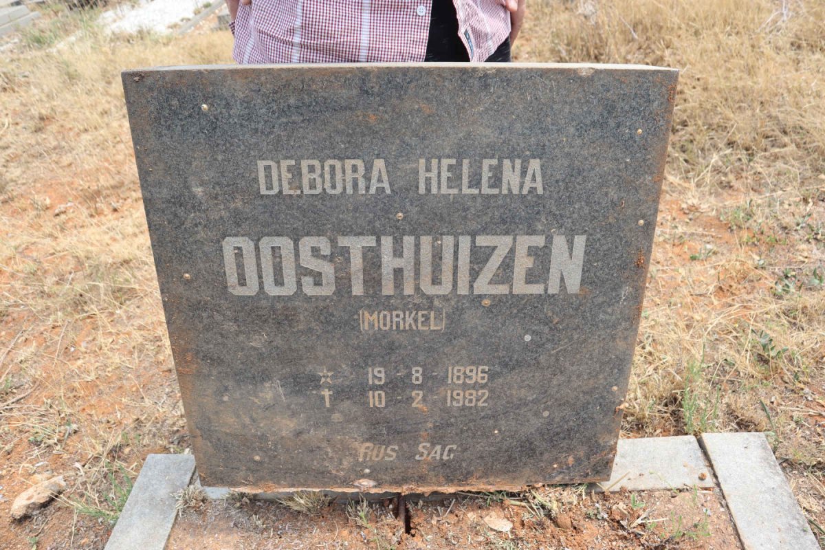 OOSTHUIZEN Debora Helena nee MORKEL 1896-1982