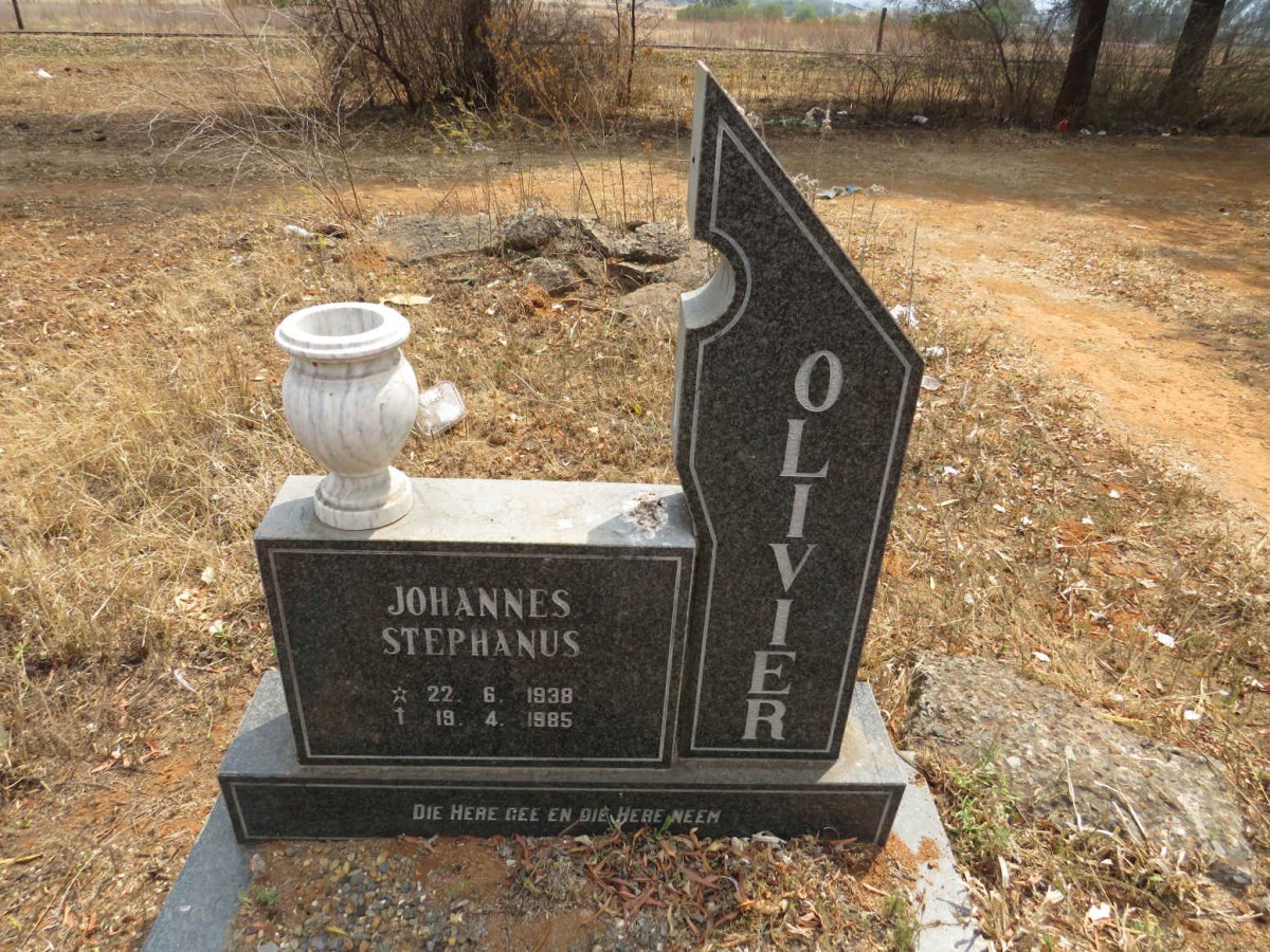 OLIVIER Johannes Stephanus 1938-1985