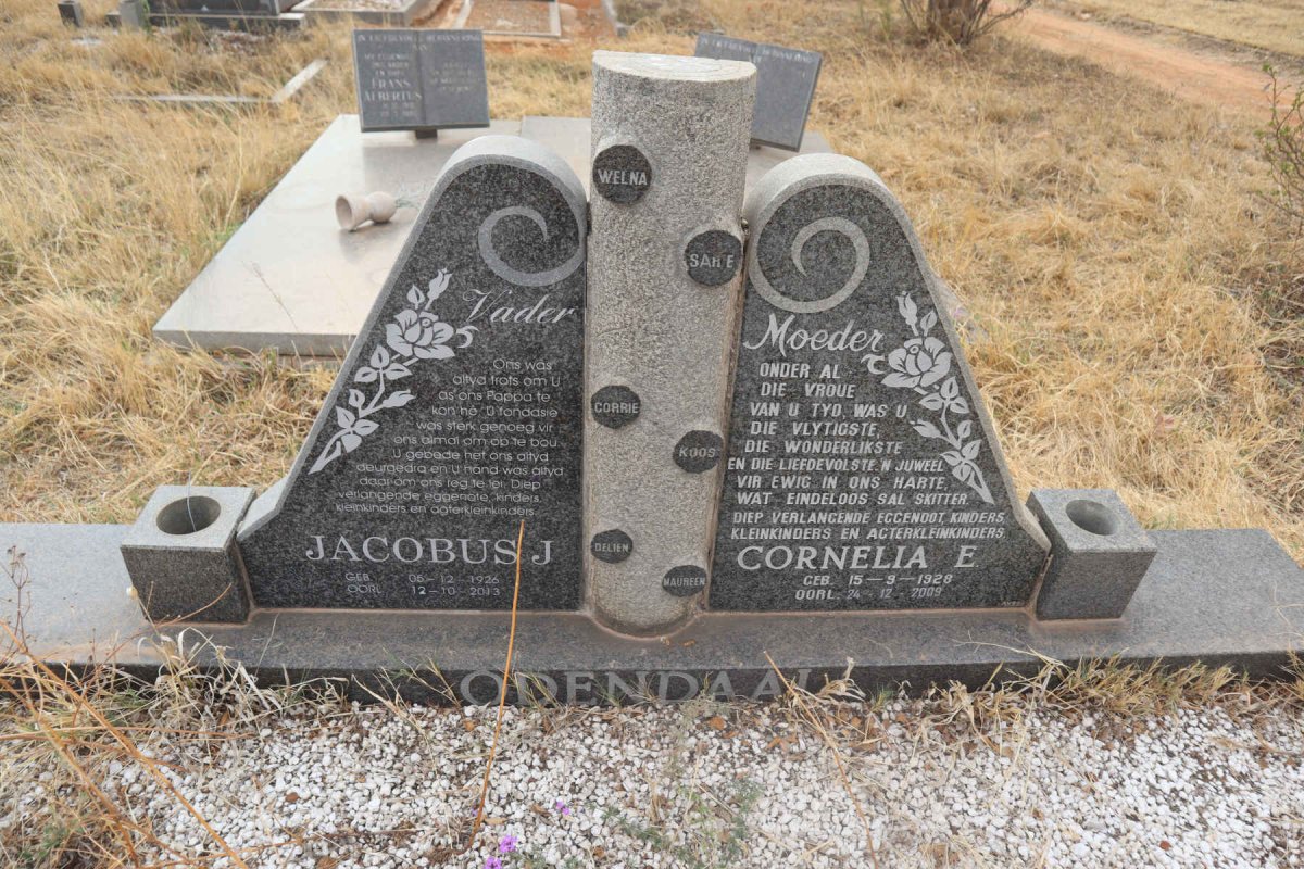 ODENDAAL Jacobus J. 1926-2013 & Cornelia E. 1928-2009