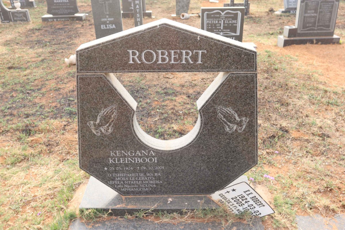 ROBERT Kengana Kleinbooi 1924-2005