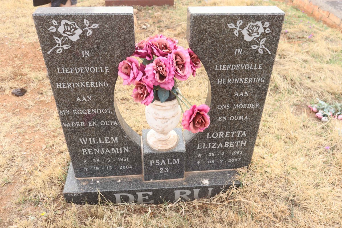 RU Willem Benjamin, de 1951-2004 & Loretta Elizabeth 1953-2017