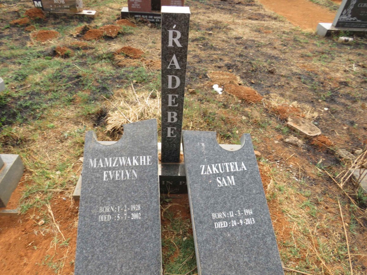 RADEBE Zakutela Sam 1914-2013 & Mamzwakhe Evelyn 1928-2002