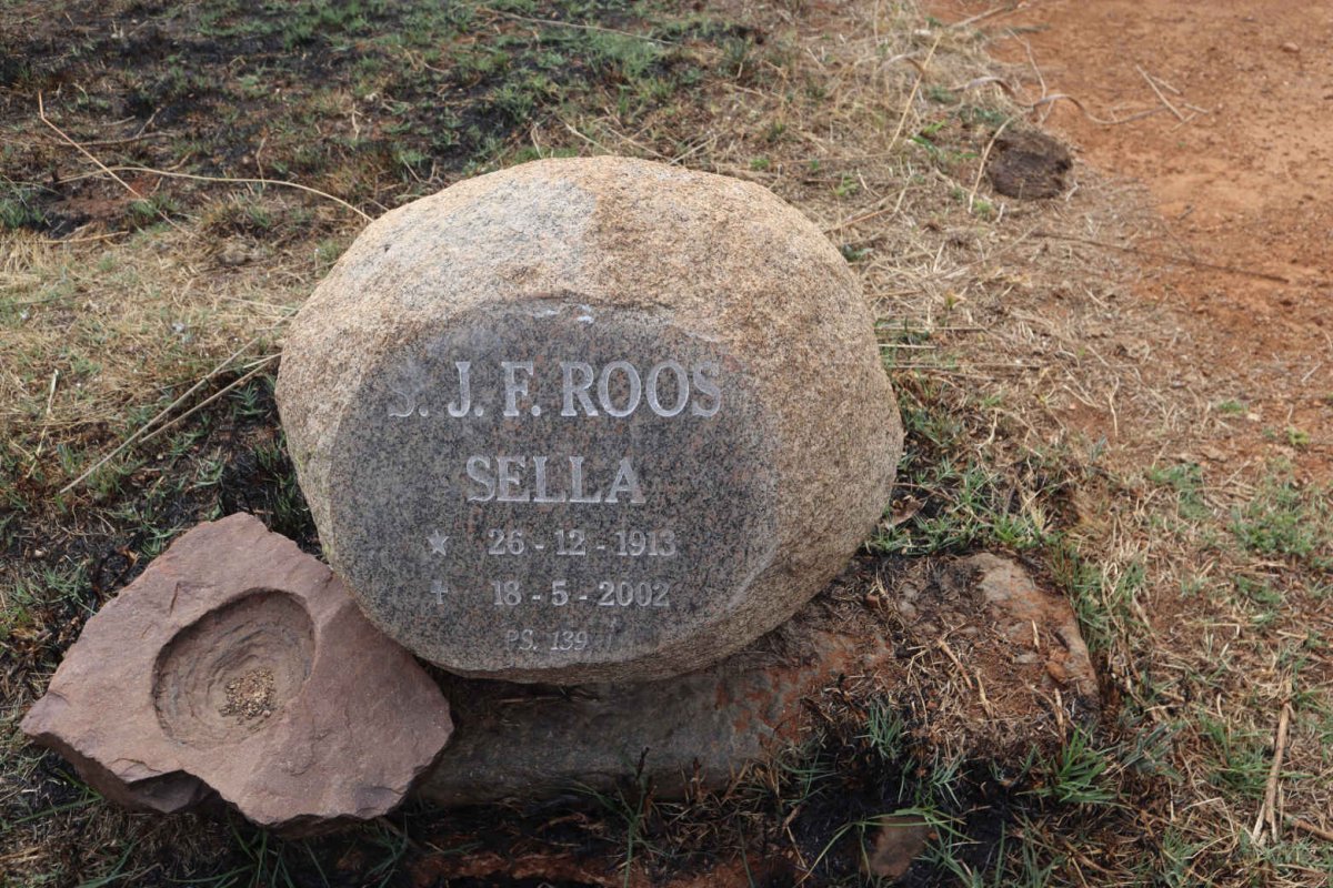 ROOS S.J.F. 1913-2002