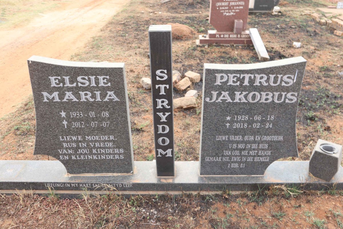 STRYDOM Petrus Jakobus 1928-2018 & Elsie Maria 1933-2012