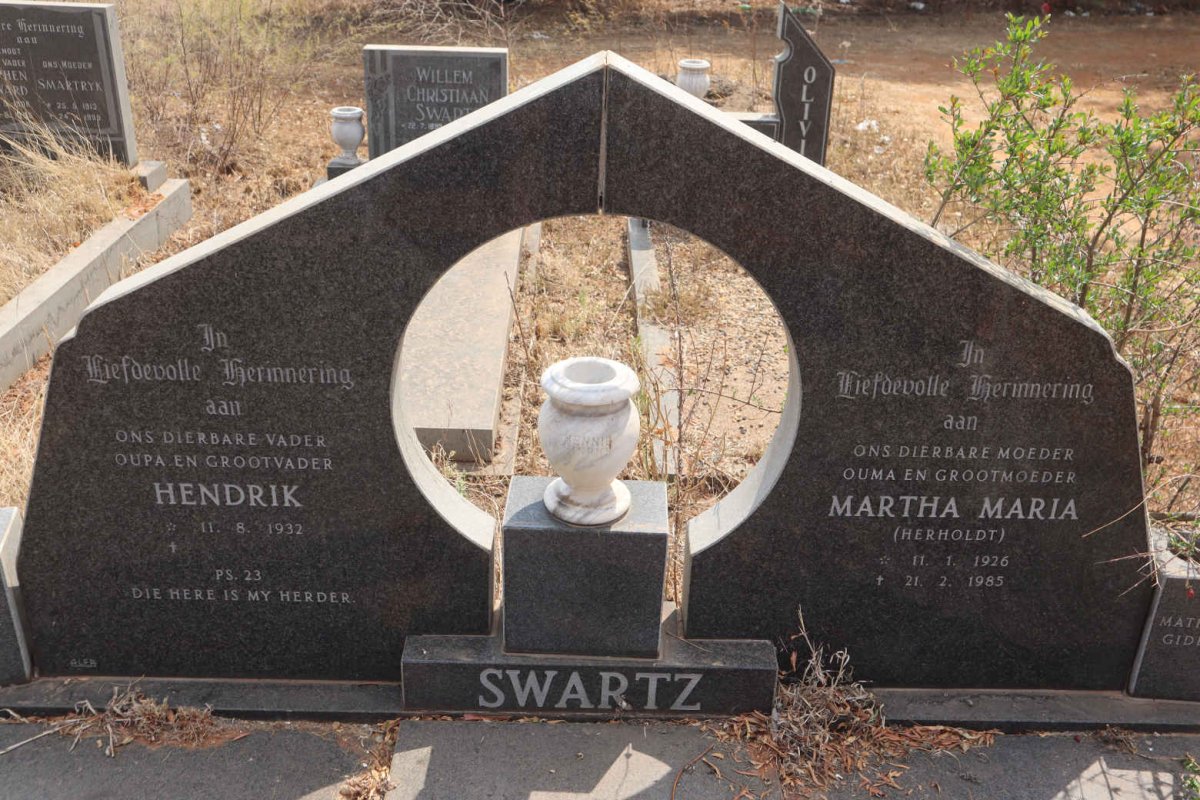 SWARTZ Hendrik 1932- & Martha Maria HERHOLDT 1926-1985
