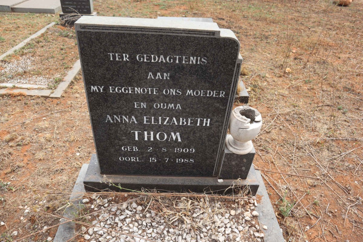 THOM Anna Elizabeth 1909-1988