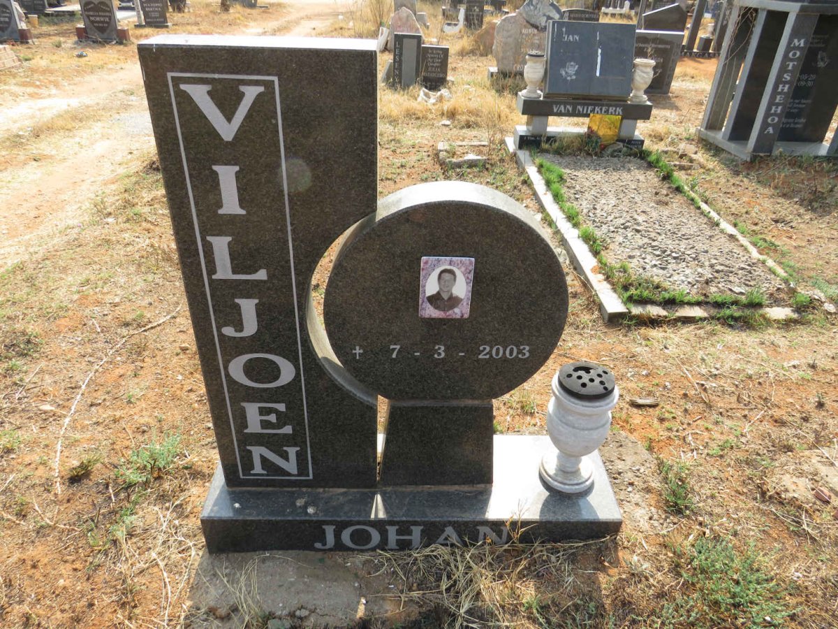 VILJOEN Johan -2003_1