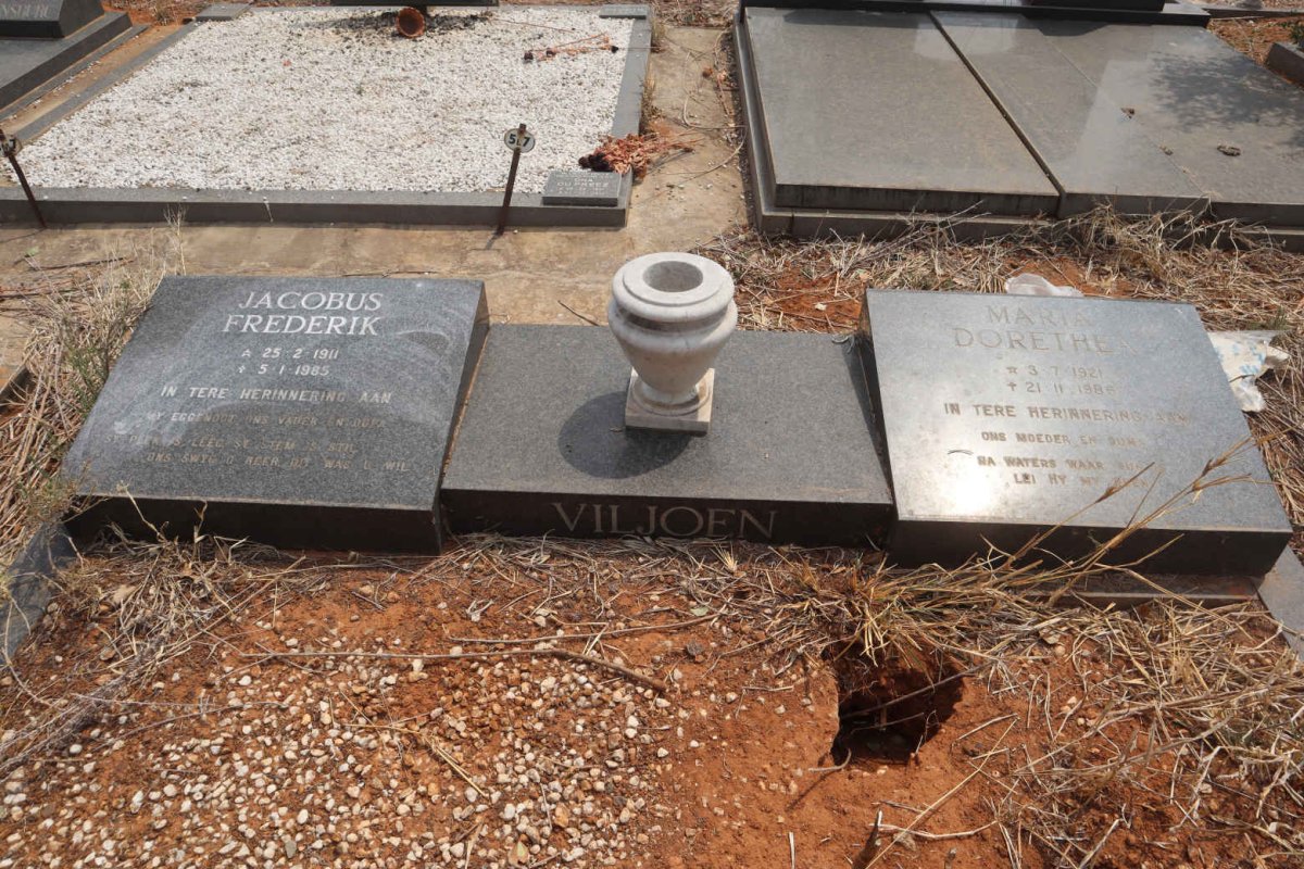 VILJOEN Jacobus Frederik 1911-1985 & Maria Dorethea 1921-1986 _1