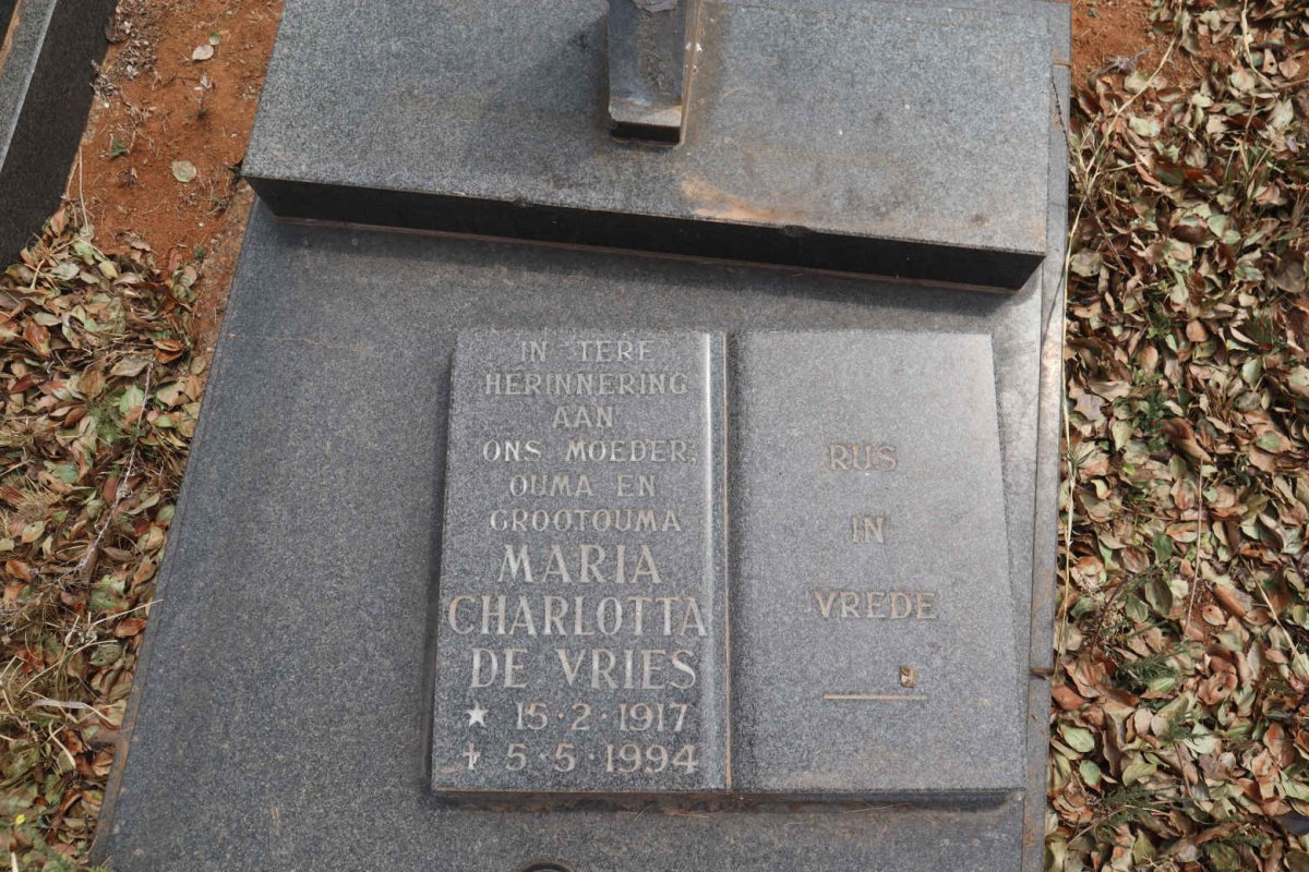VRIES Maria Charlotta, de 1917-1994