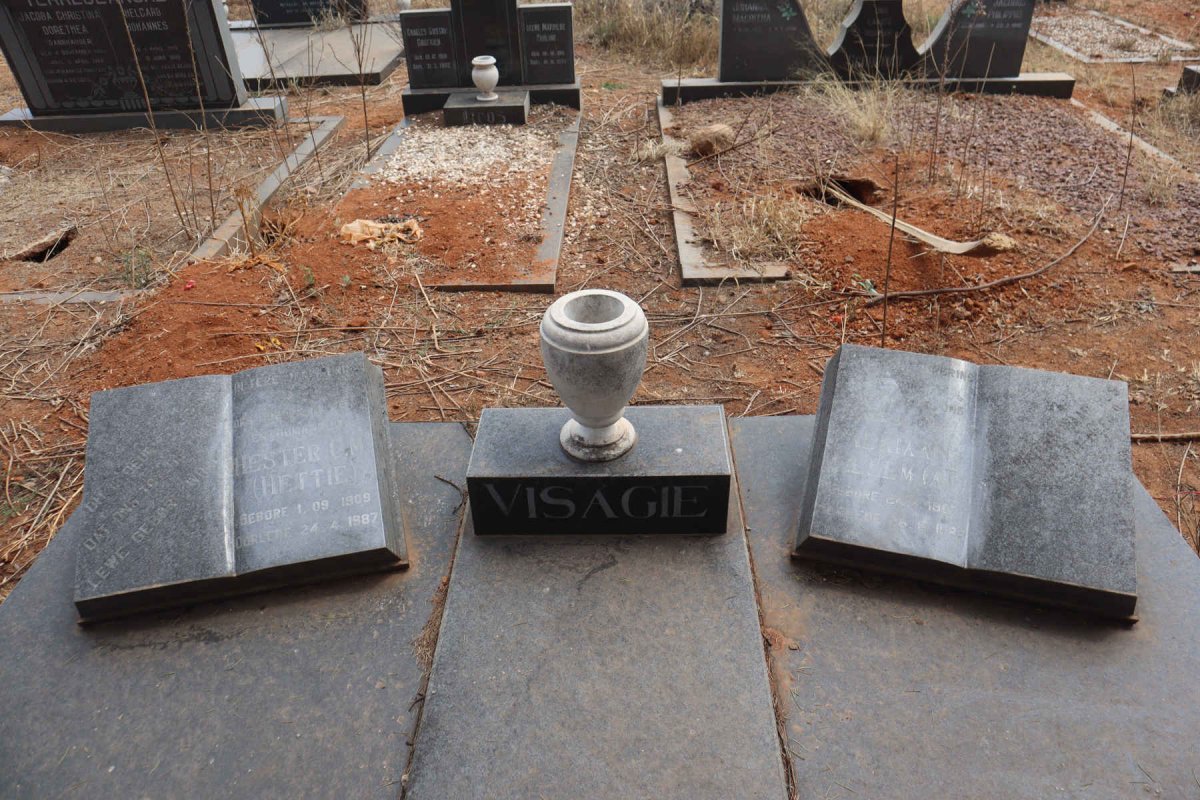 VISAGIE Adriaan Willem 1907-1982 & Hester C.M. 1909-1987 _1