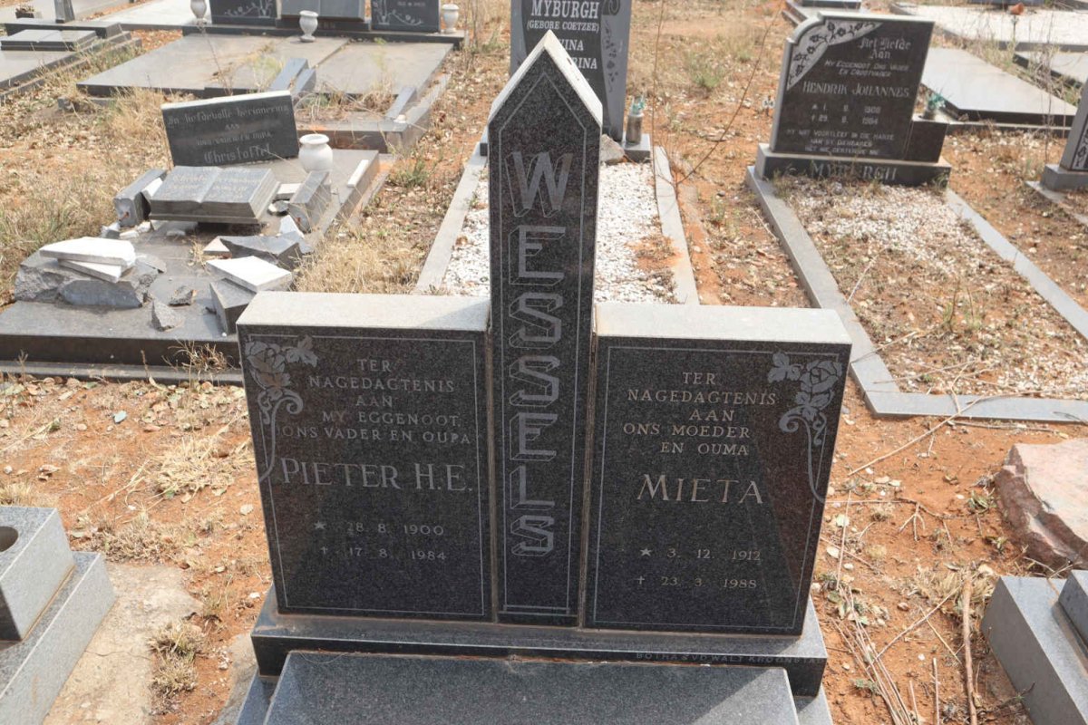 WESSELS Pieter H.E. 1900-1984 & Mieta 1912-1988