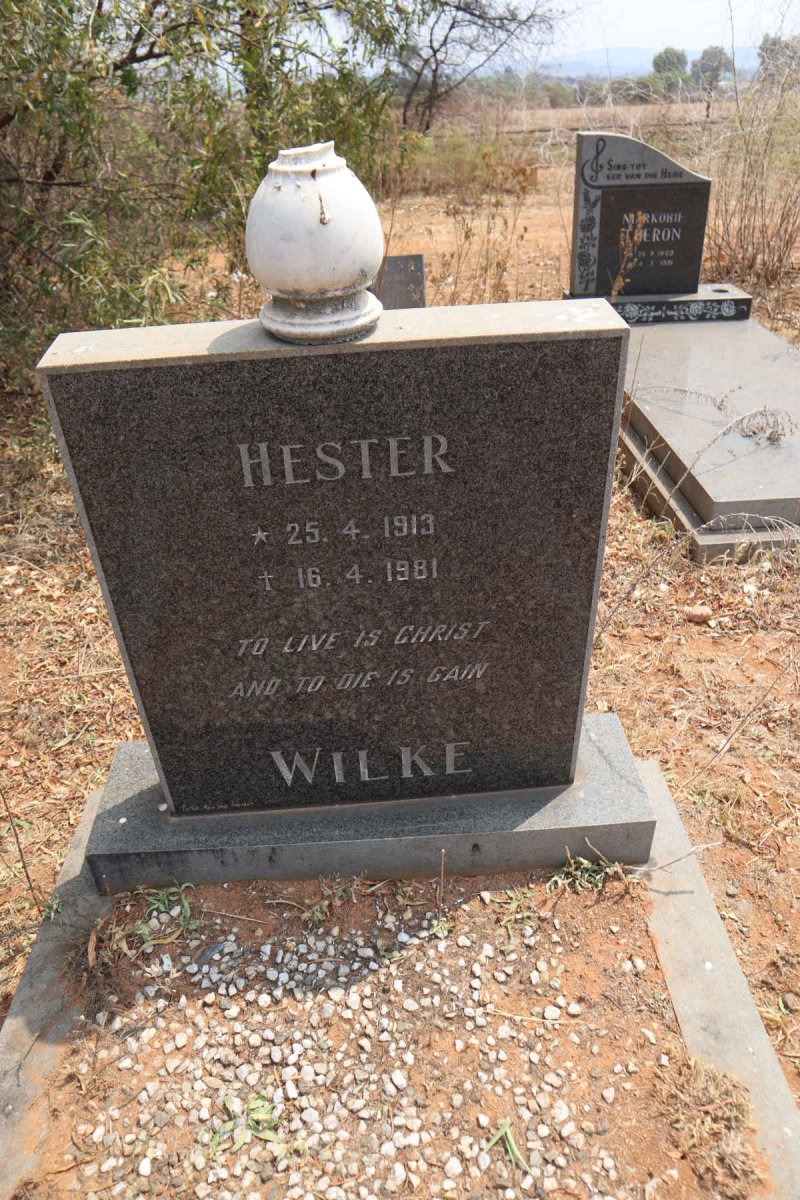 WILKE Hester 1913-1981