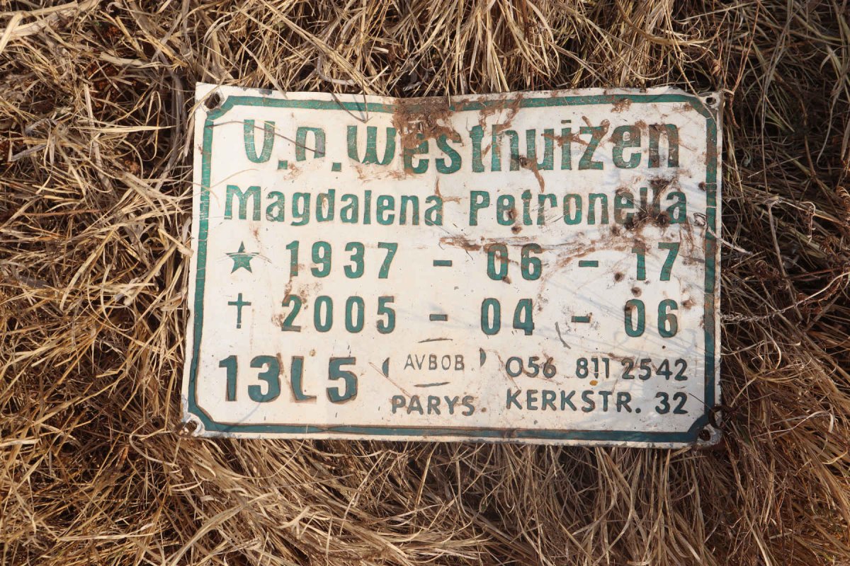 WESTHUIZEN Magdalena Petronella, v.d. 1937-2005