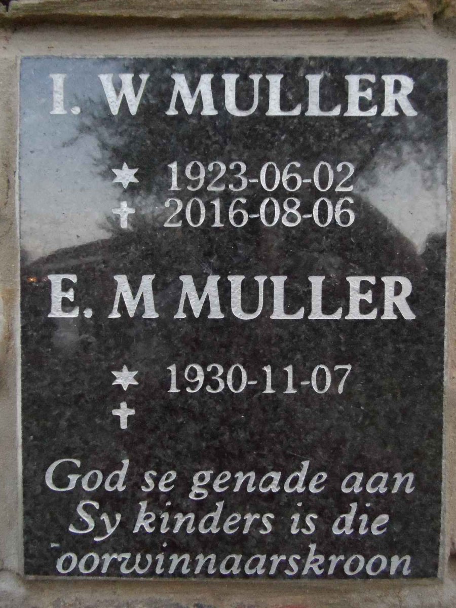 MULLER I.W. 1923-2016 &amp; E.M. 1930-