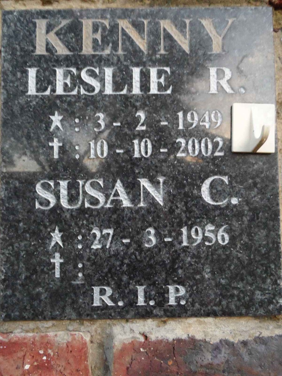 KENNY Leslie R. 1949-2002 &amp; Susan C. 1956-
