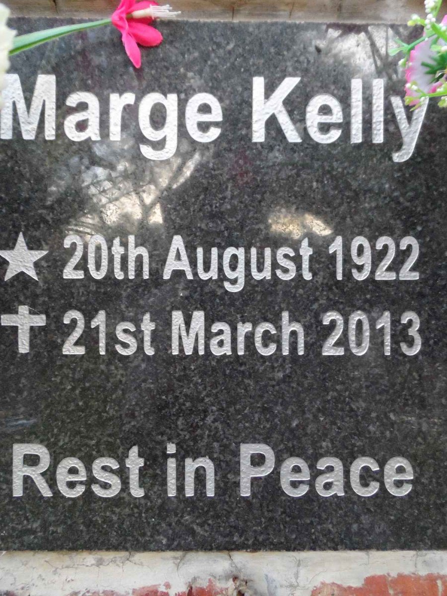 KELLY Marge 1922-2013