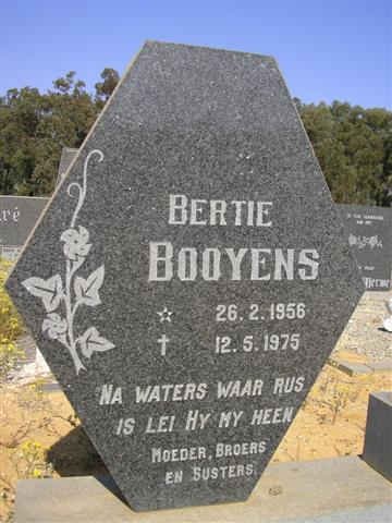 BOOYENS Bertie 1956-1975