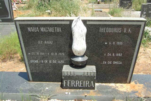 FERREIRA Theodorus D.K. 1905-1982 &amp; Maria Magaretha LE ROUX 1911-1976