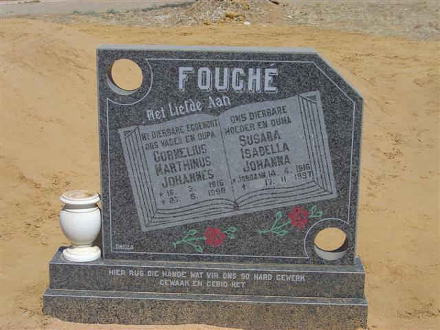 FOUCHE Cornelius Marthinus Johannes 1916-1199? &amp; Susara Isabella Johanna JORDAAN 1916-1997