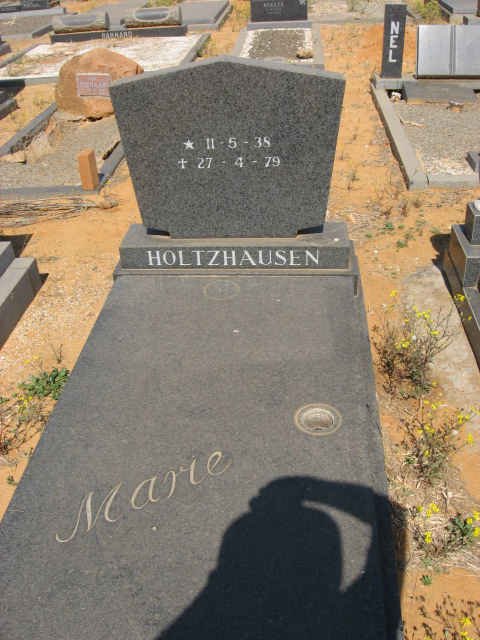 HOLTZHAUSEN 1938-1979