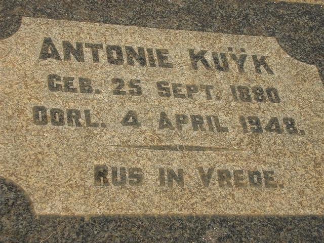 KUÿK Antonie 1880-1948