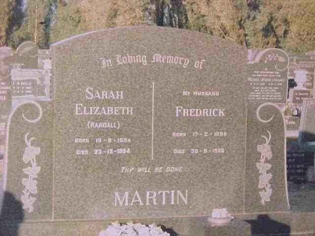 MARTIN Frederick 1900-19?? &amp; Sarah Elizabeth RANDALL 1934-1994