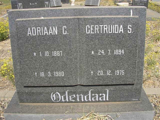 ODENDAAL Adriaan C. 1887-1980 &amp; Gertruida S. 1894-1975