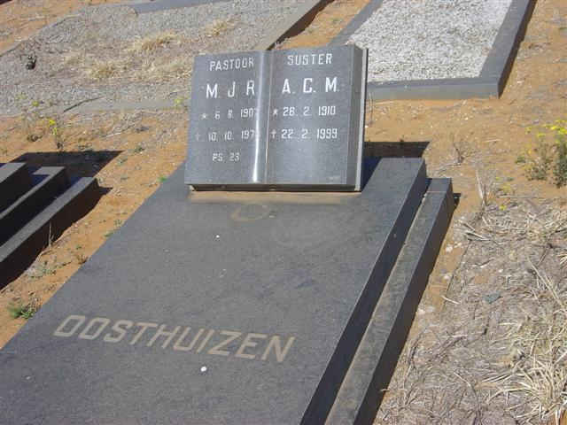 OOSTHUIZEN M.J.R. 1907-197? &amp; A.C.M. 1910-1999