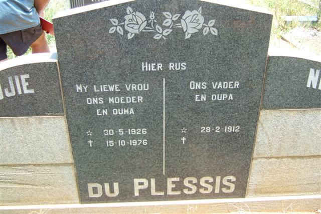 PLESSIS Neels, du 1912- &amp; Blondjie  1926-1976
