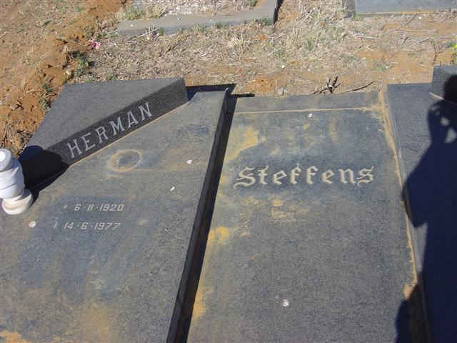 STEFFENS Herman 1920-1977