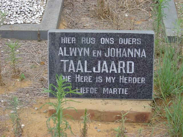 TALJAARD Alwyn -1973 &amp; Johanna -1980