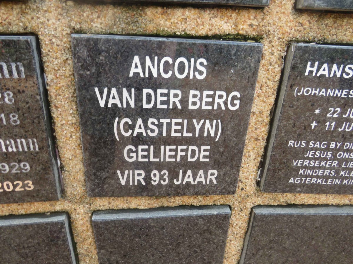 BERG Ancois, van der nee CASTELYN