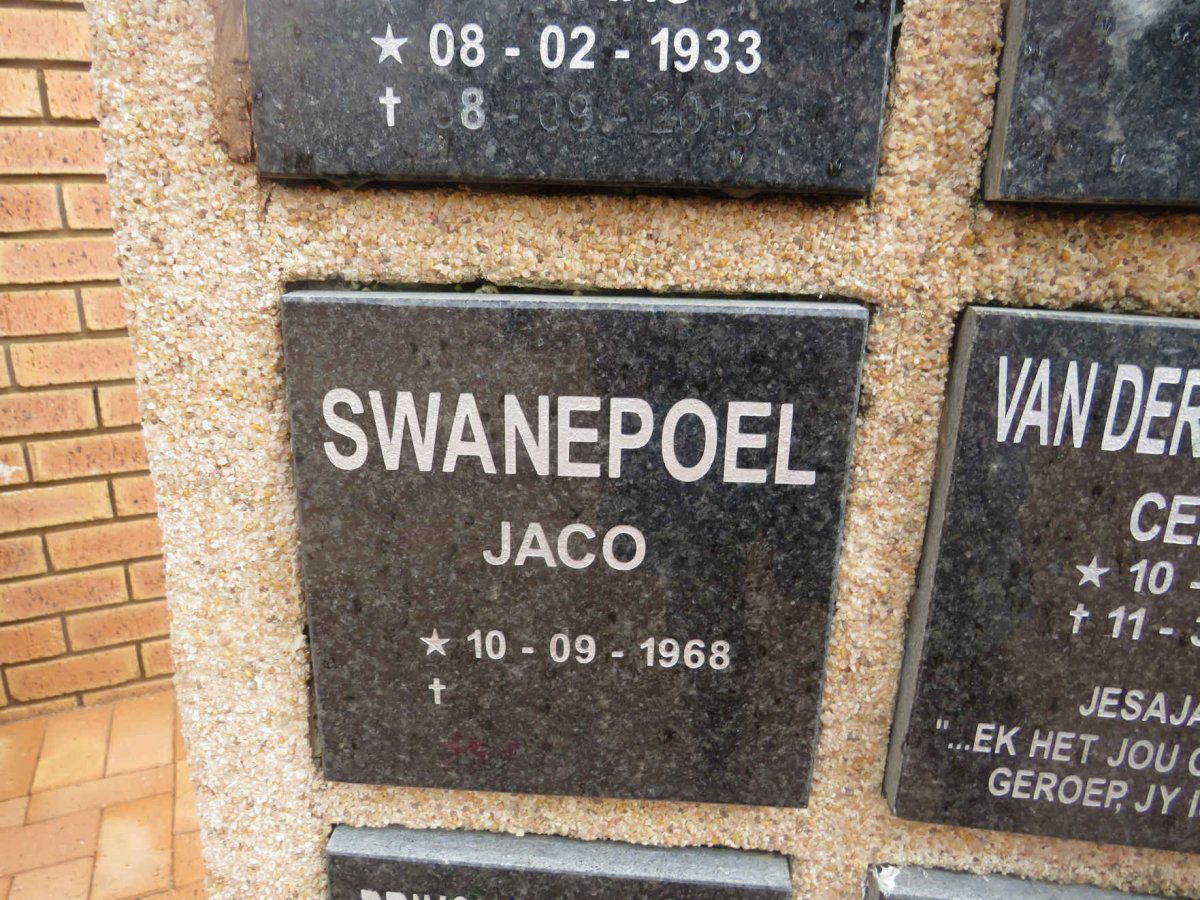SWANEPOEL Jaco 1968-