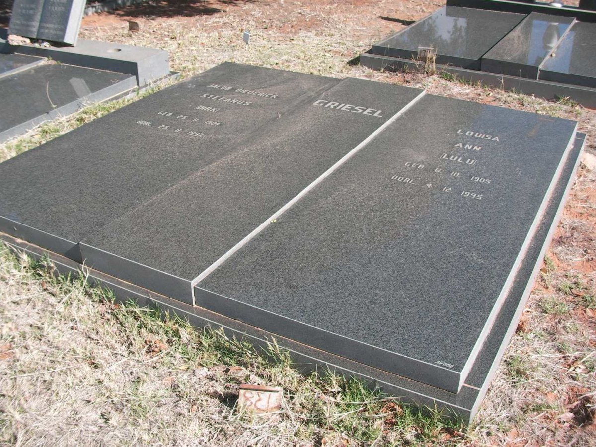 GRIESEL Jacob Diederick Stefanus 1904-1997 &amp; Louisa Ann 1905-1995