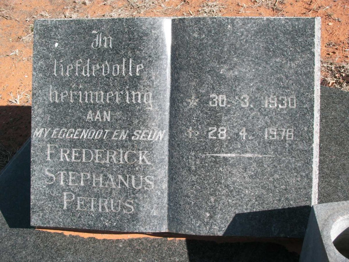 HOLTZHAUSEN Frederick Stephanus Petrus 1930-1976