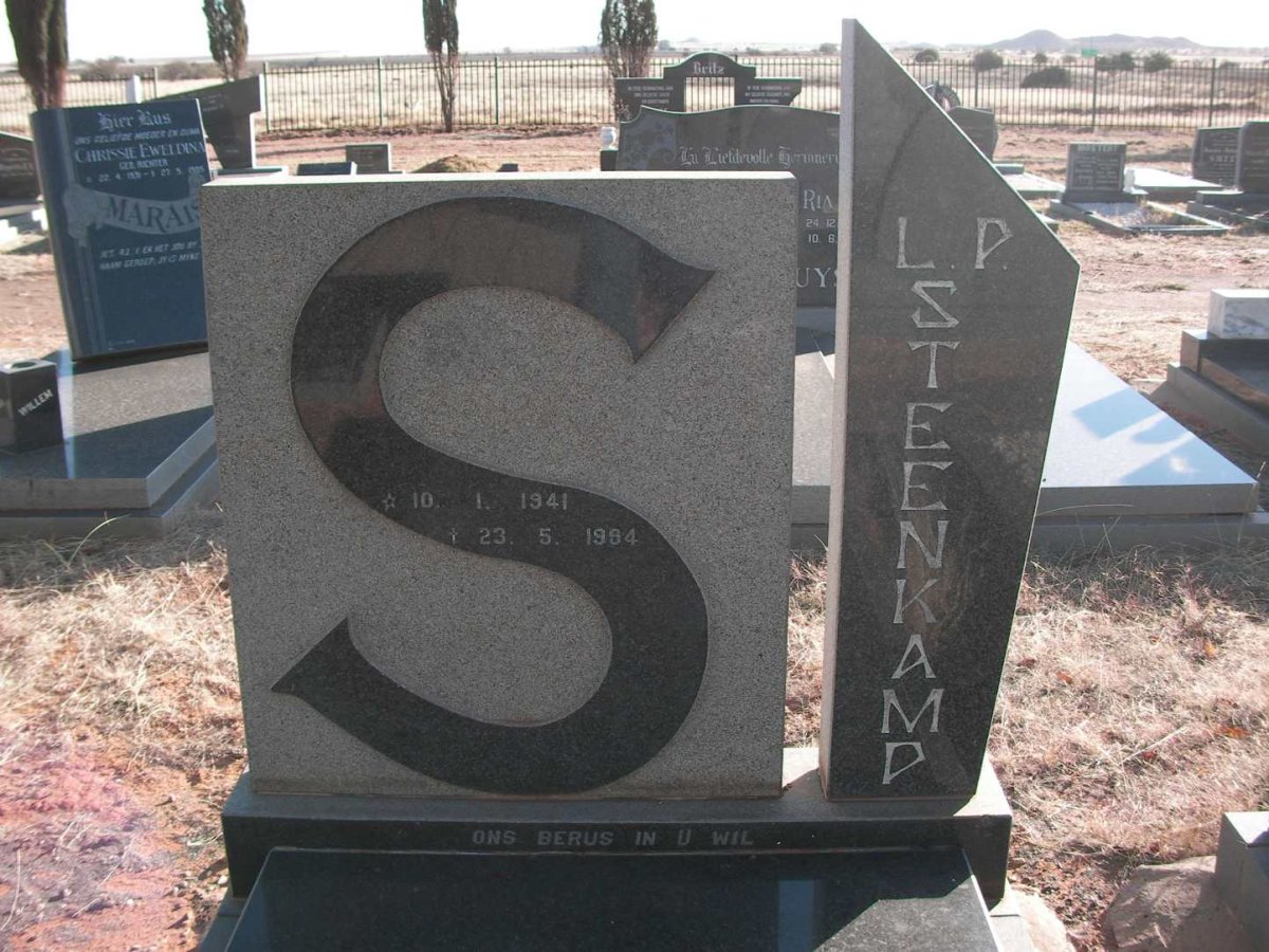 STEENKAMP L.P. 1941-1994