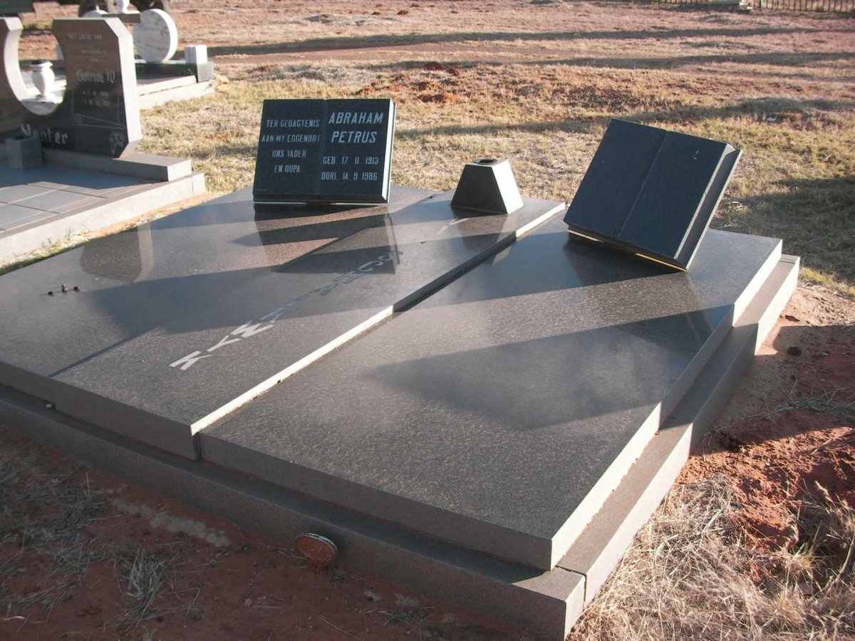 SCHALKWYK Abraham Petrus, van 1913-1986
