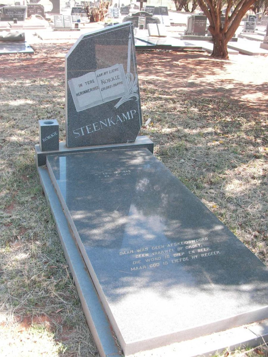 STEENKAMP Kokkie 194?-1977