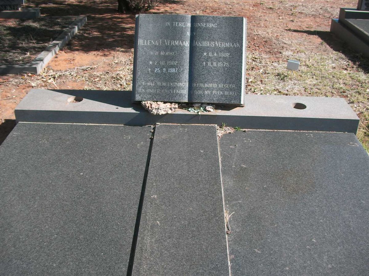 VERMAAK Jacobus 1902-1975 &amp; Helana F. V.D.MERWE 1902-1987