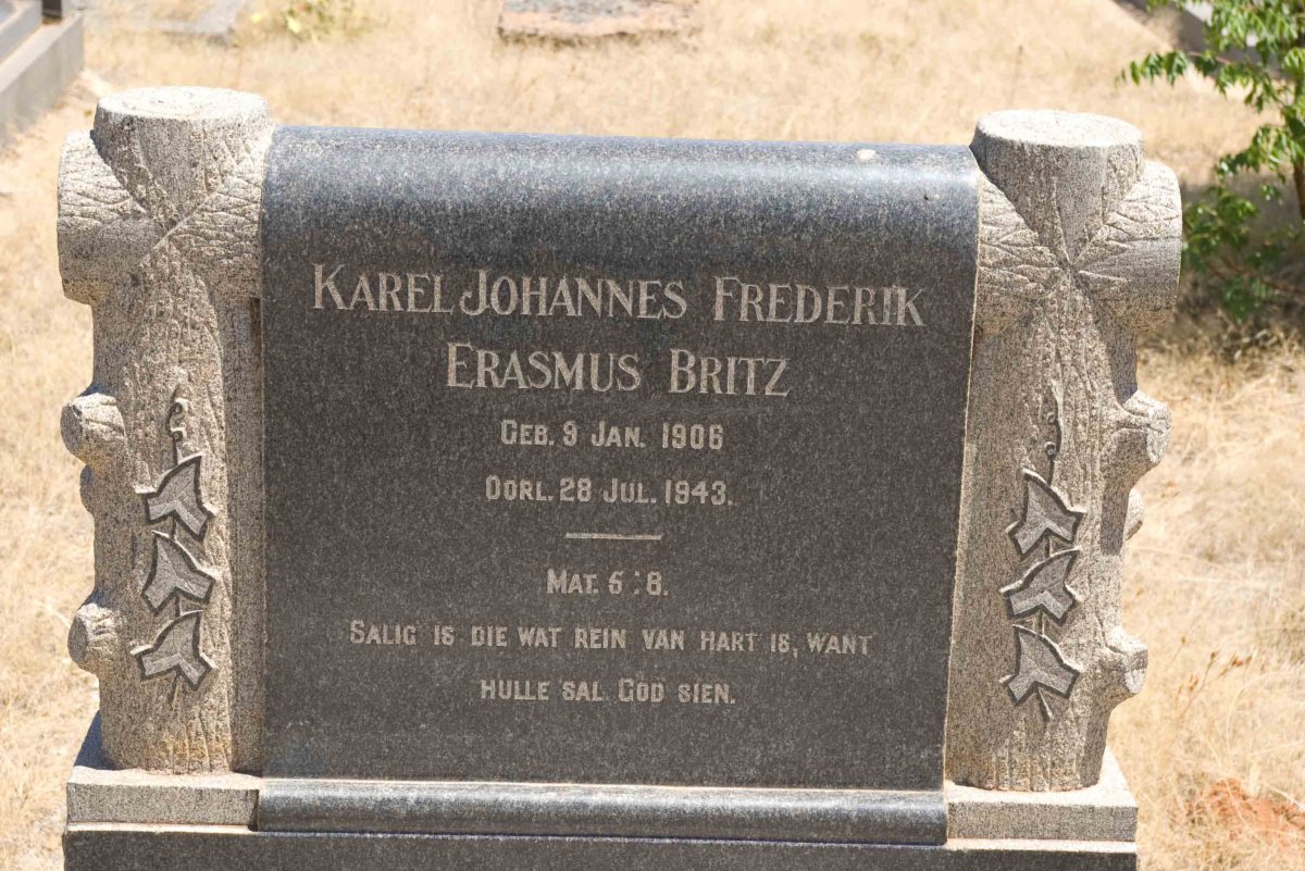 BRITZ Karel Johannes Frederik Erasmus 1906-1943